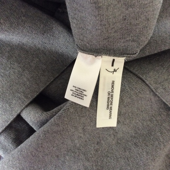 Ann Taylor sweater skirt. - Picture 4 of 4